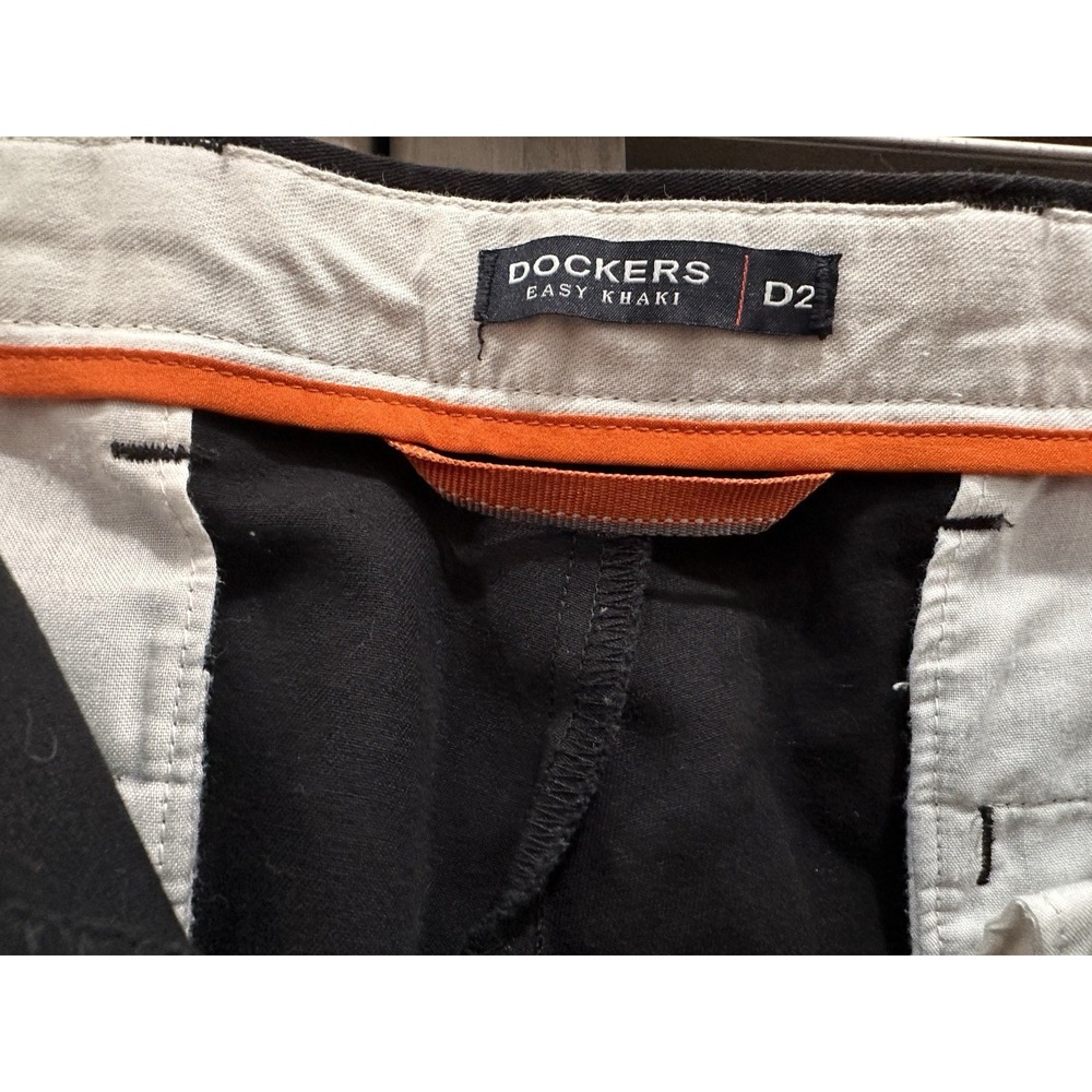 Dockers D2 Pants Easy Khaki Men's Size 36X30 Black Cotton Casual Dress EUC - Picture 3 of 4